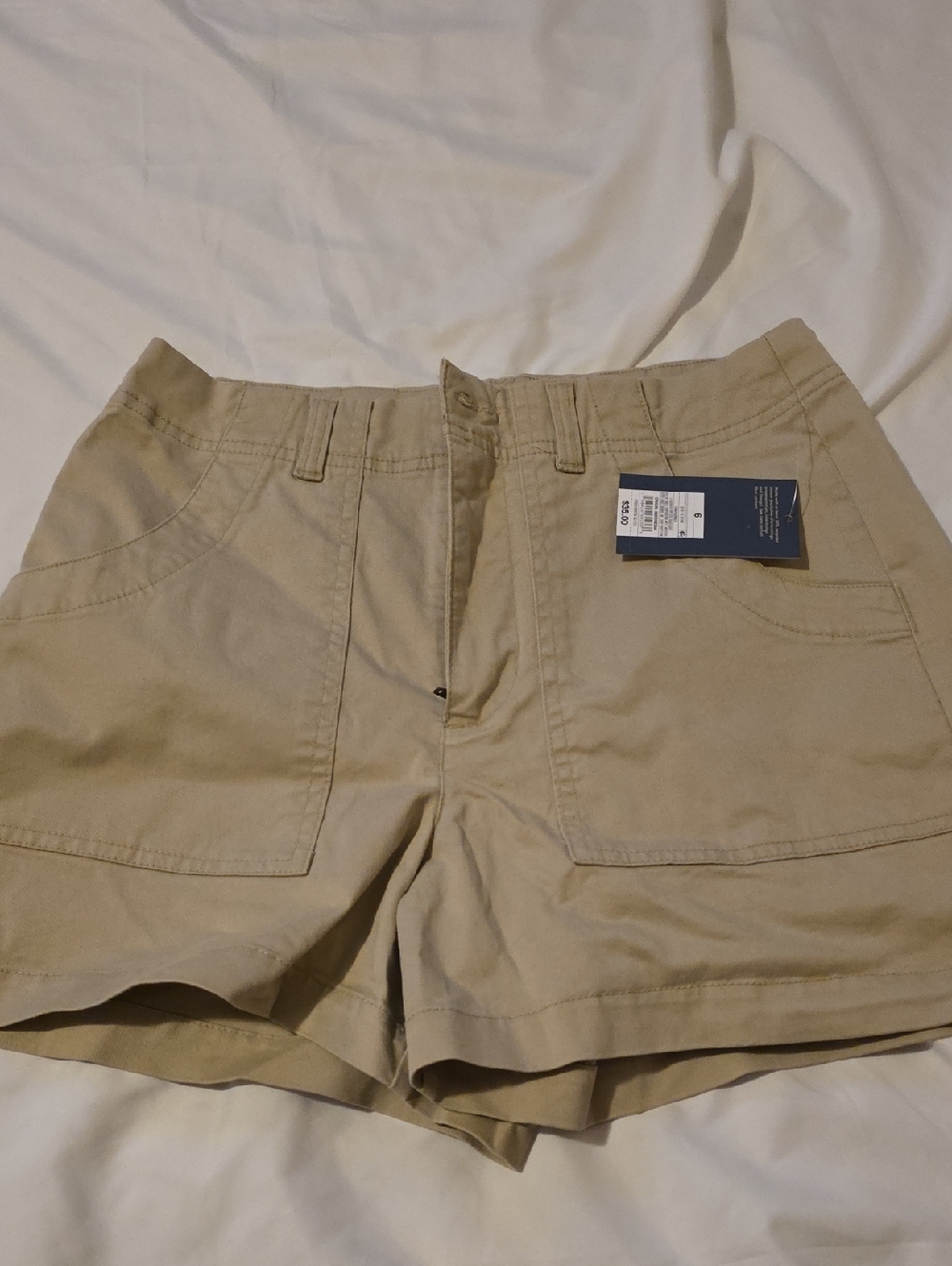 Universal Thread Women’s Utility Shorts Trio - Olive, Beige & Khaki - Picture 11 of 14